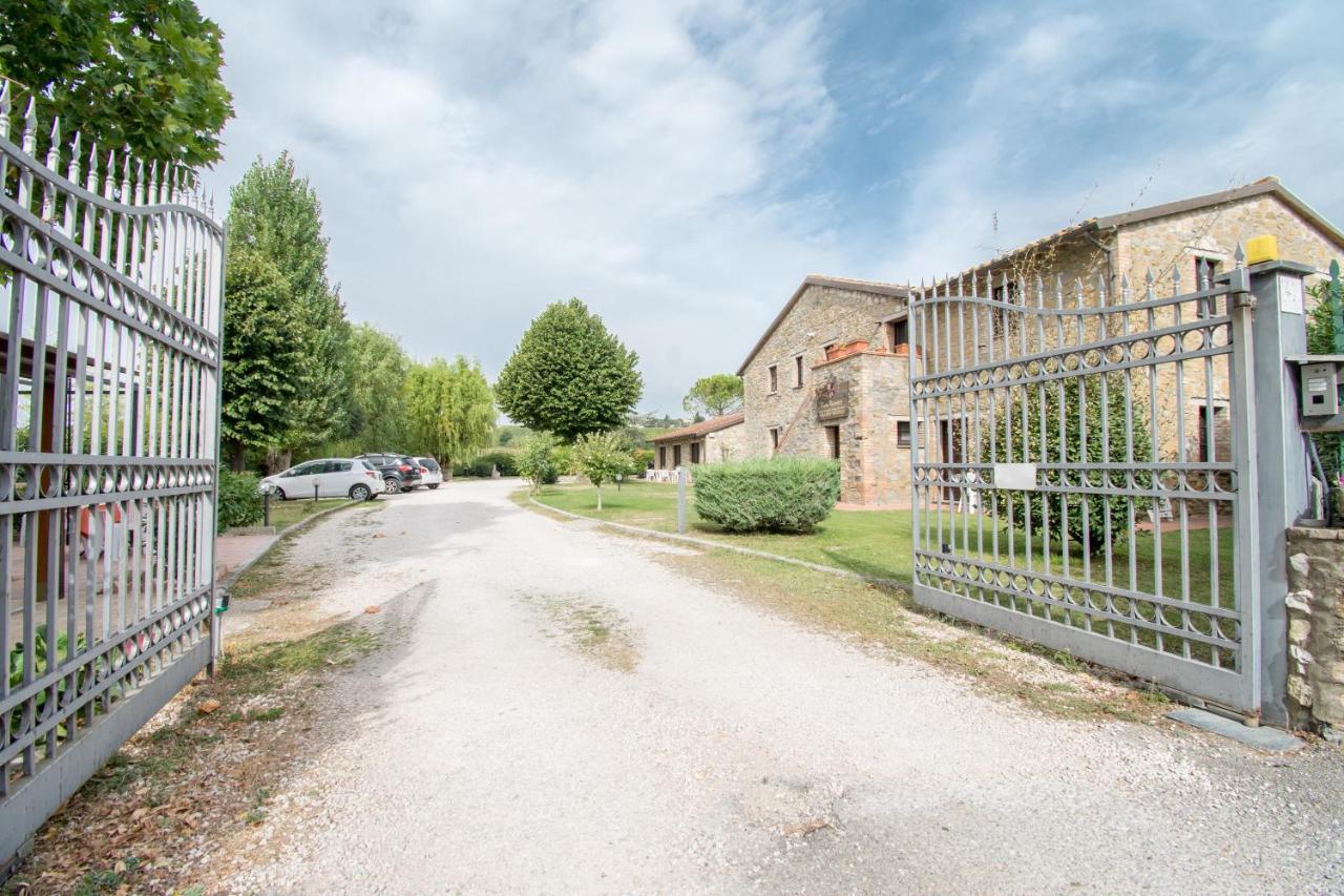 Casa Vacanze Vecchio Granaio Magione Exterior photo
