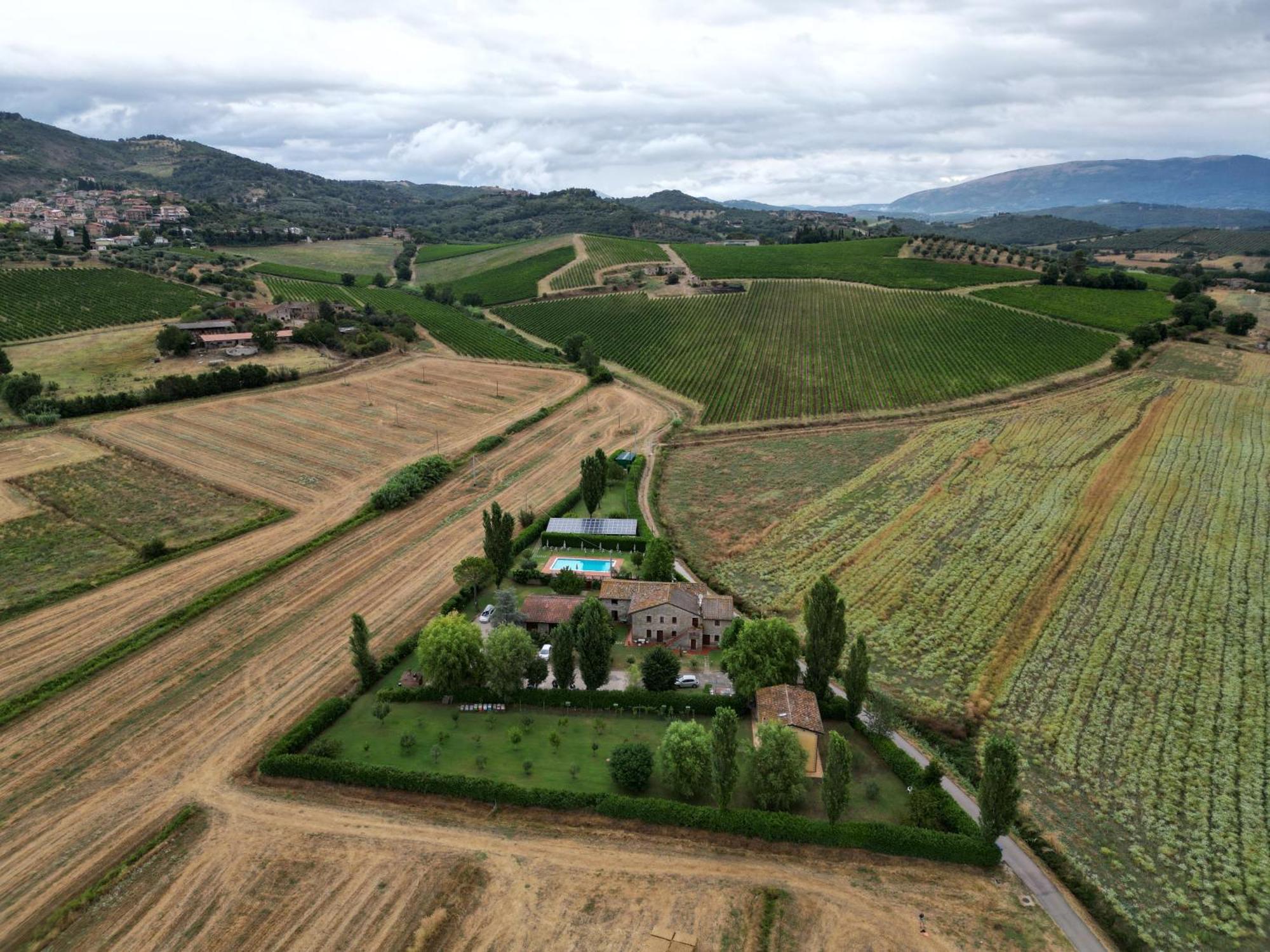 Casa Vacanze Vecchio Granaio Magione Exterior photo